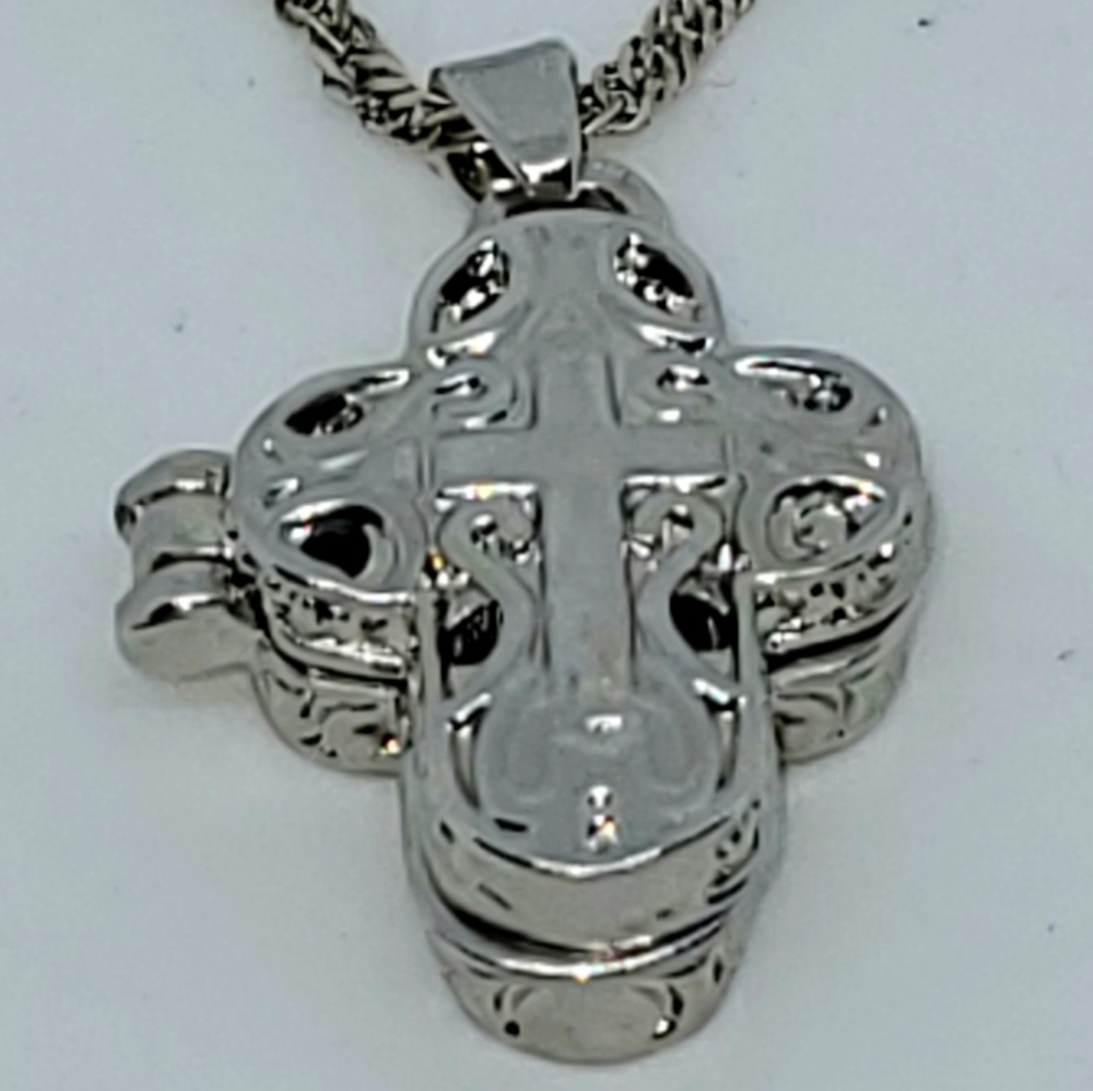 925 Silver chain and urn charm for ashes, cross